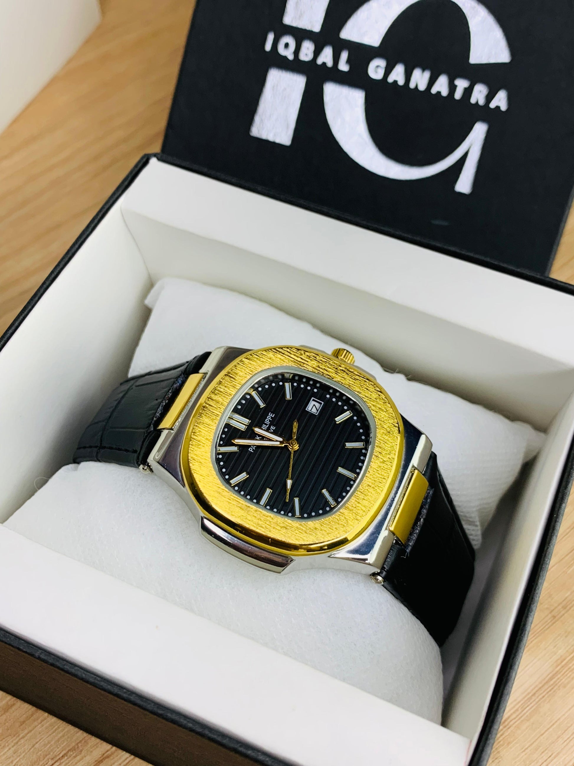 PP (Black Strap Gold Case Inner Black)